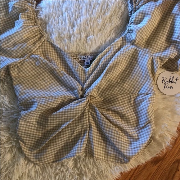 Puff Sleeve Crop Top - Picture 4 of 6